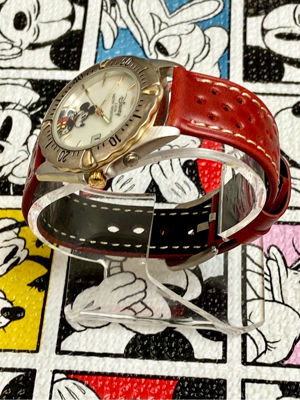 Vintage Disney Time Works Mickey Mouse Watch with Backlight and Rotating Bezel - Picture 7 of 16